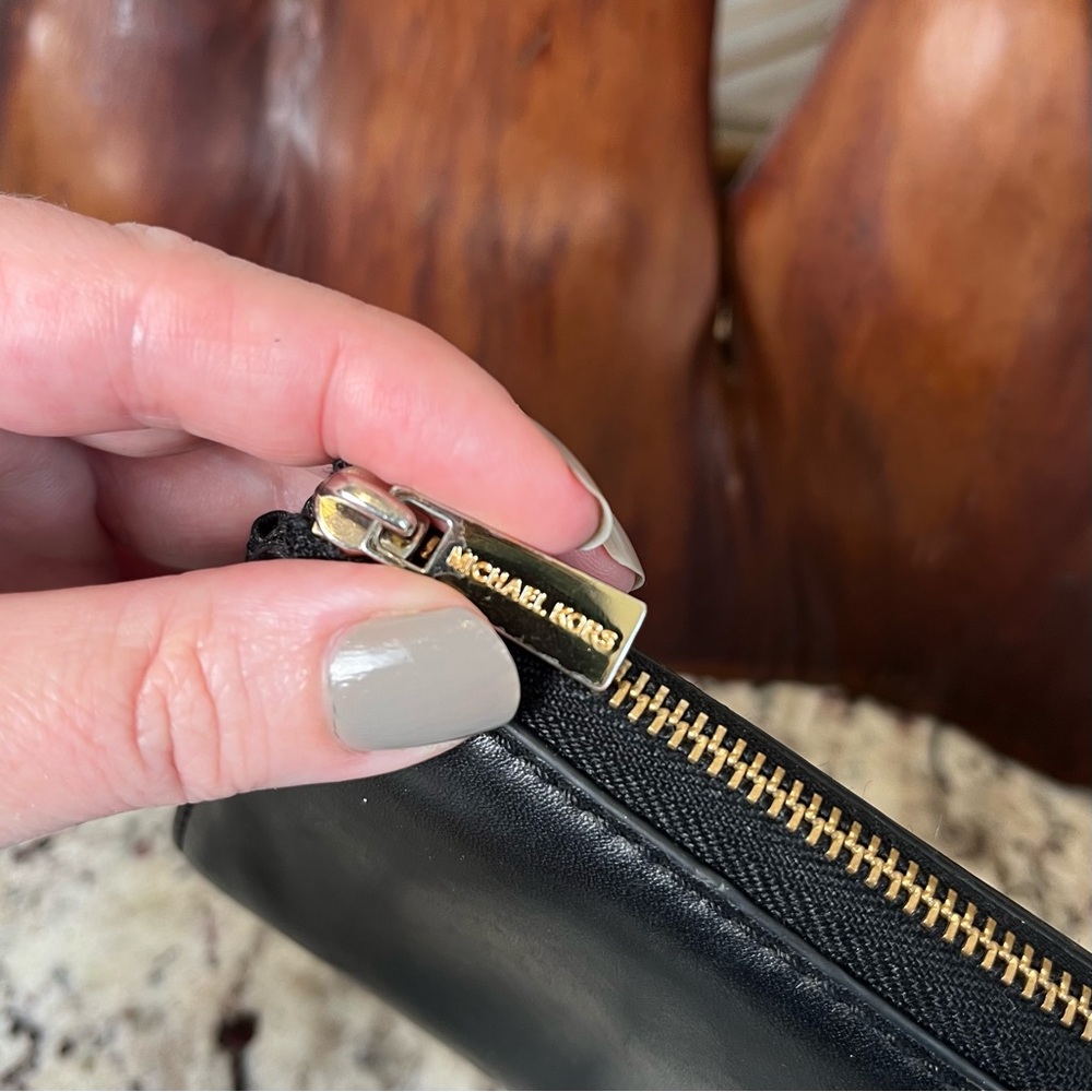 Michael Kors Leather Zip-Around Wallet - Picture 3 of 8